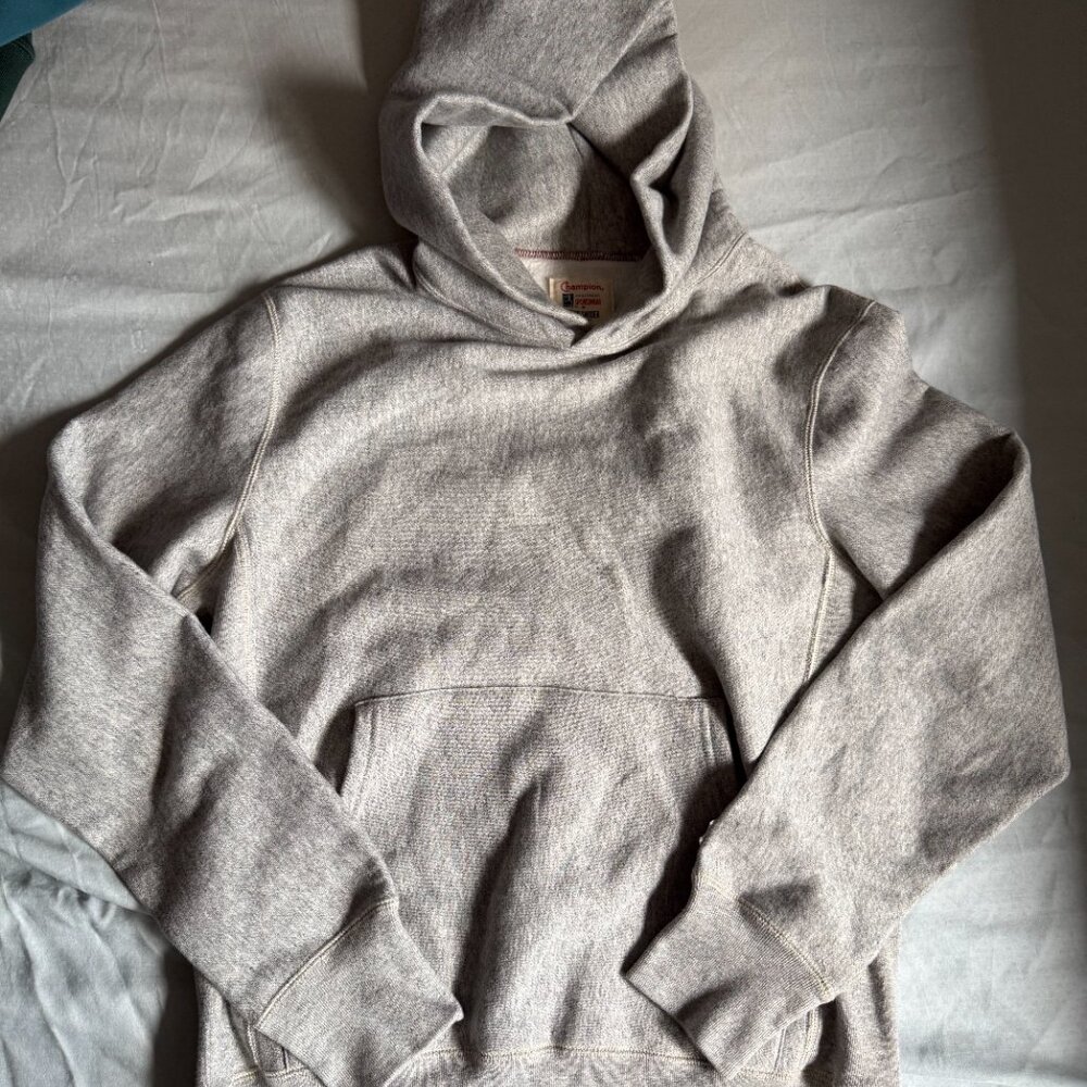 TODD SNYDER x CHAMPION HEAVYWEIGHT POPOVER HOODIE in GREY MEDIUM $138